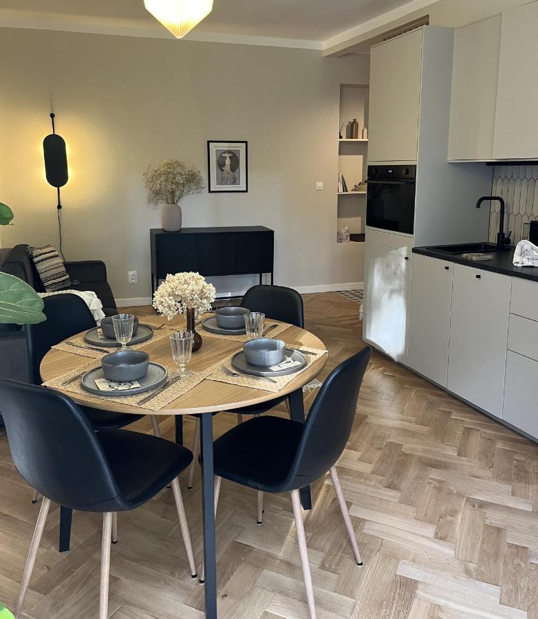 Luna Apartment Warsawa Bagian luar foto