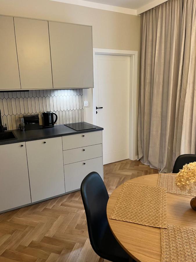 Luna Apartment Warsawa Bagian luar foto
